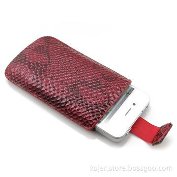Leather Case for Apple's iPhone 4/4S, with Retractable Pull-tab and Fine Workmanship